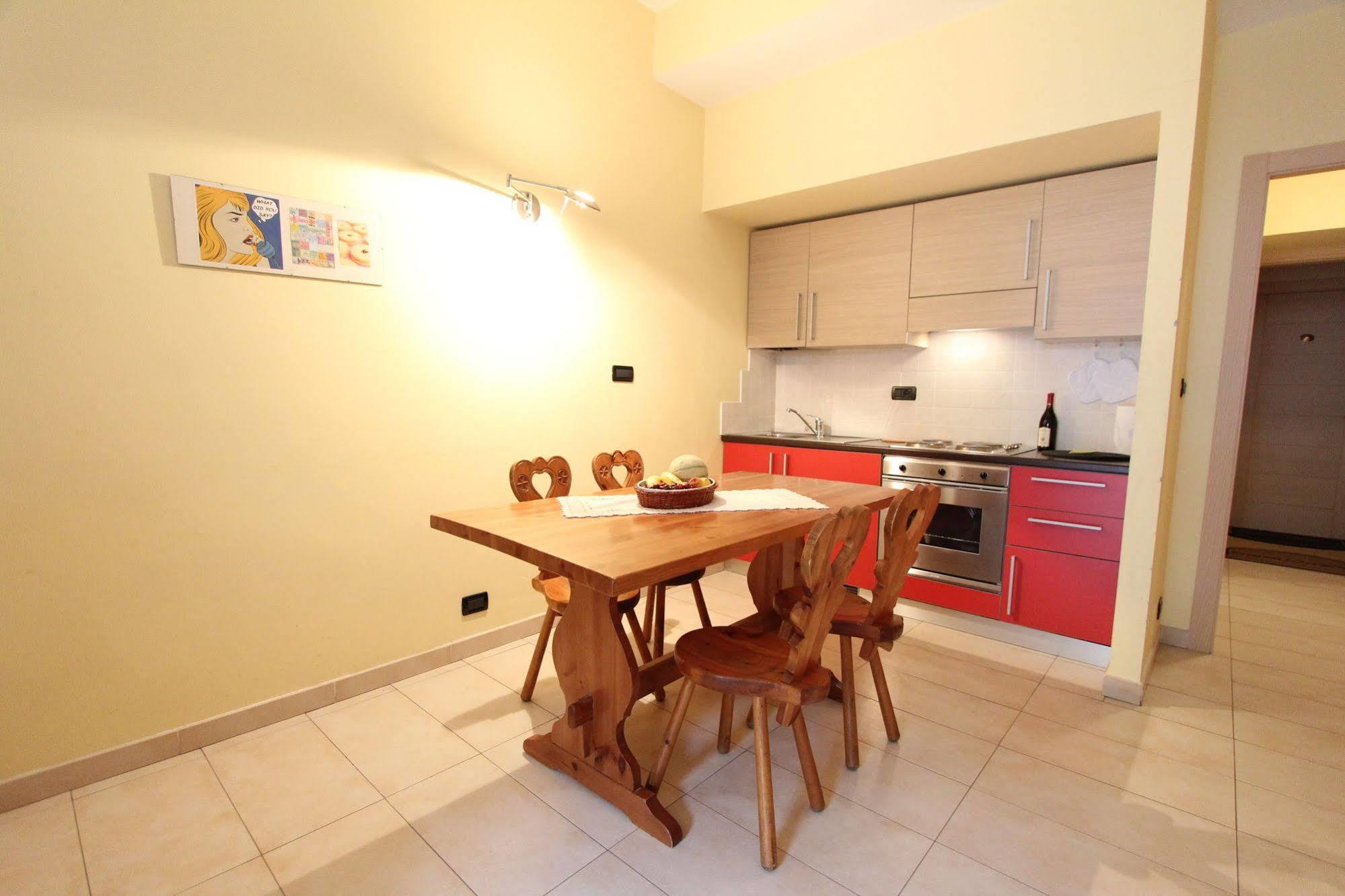 Residence Albergian Праджелато Екстериор снимка