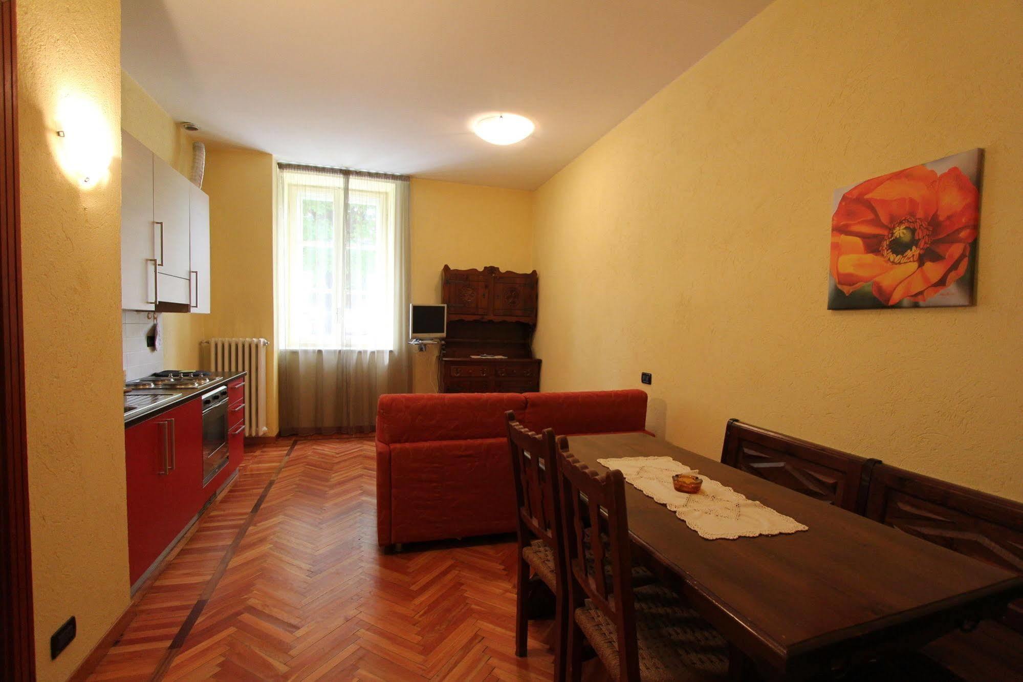 Residence Albergian Праджелато Екстериор снимка
