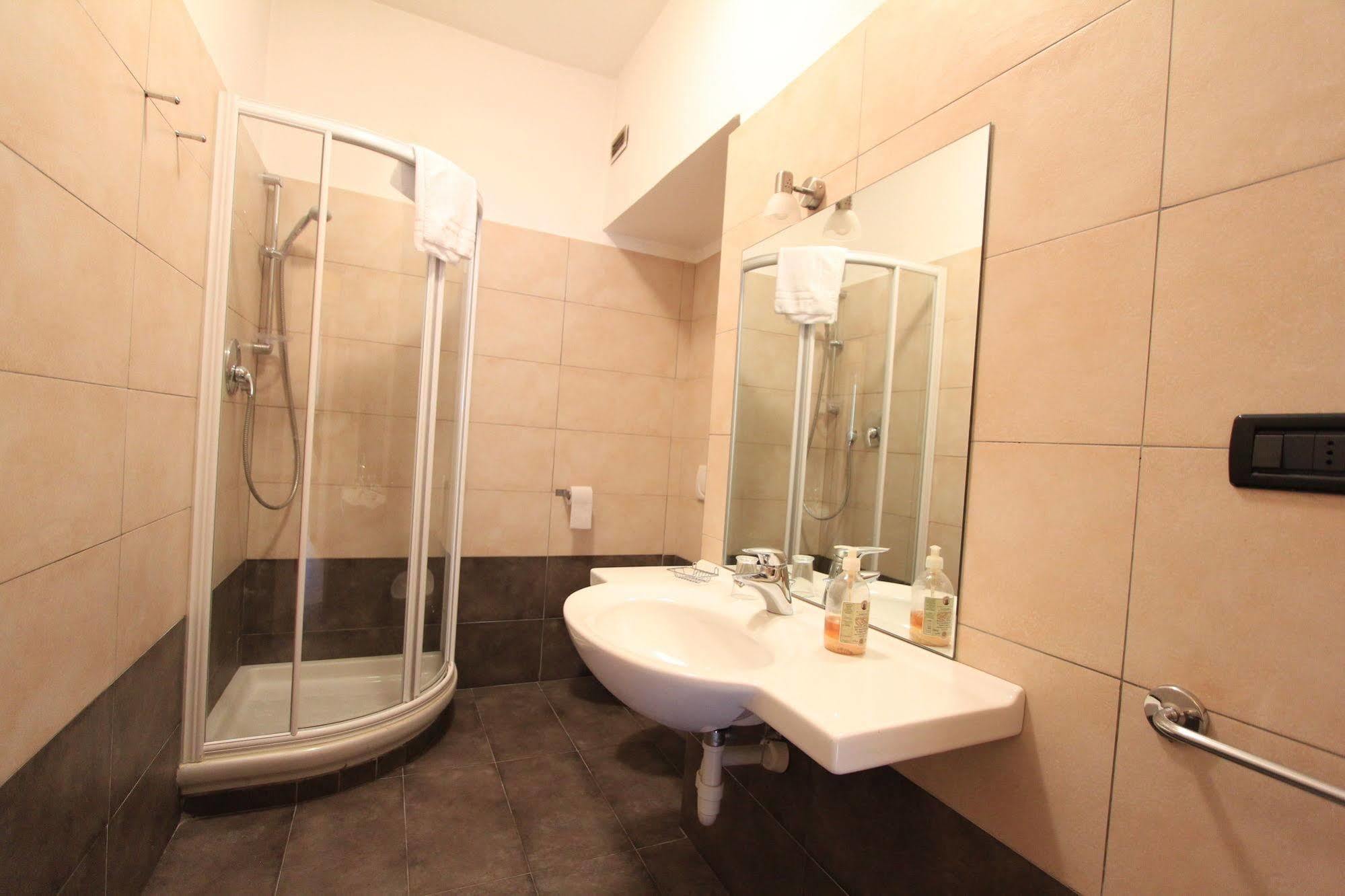 Residence Albergian Праджелато Екстериор снимка